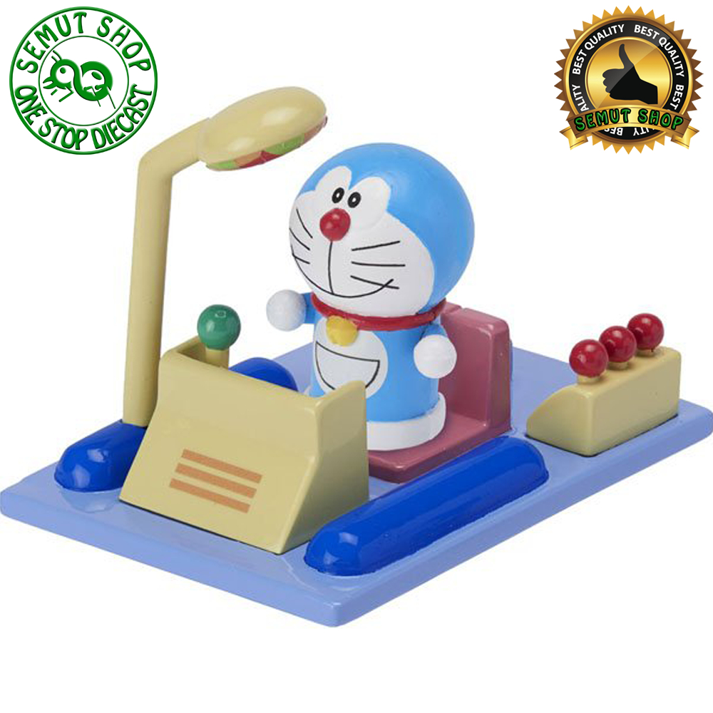 Tomica Dream Ride On R04 Doraemon Time Machine Mainan figure doraemon penjelajah waktu