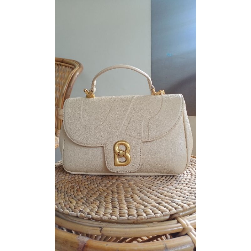 Pl tas alma uk. medium