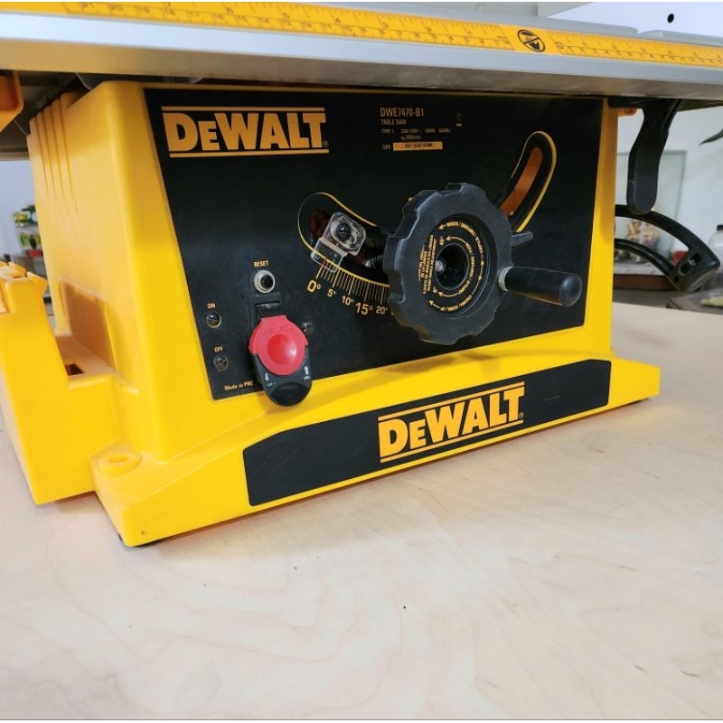 DEWALT DWE7470 TABLE SAW SECOND /BEKAS