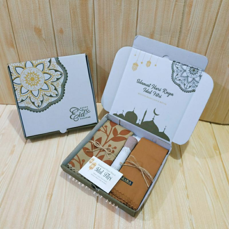 Hampers Lebaran Hari Raya Idul Fitri Hijab Segi Empat Motif dan Polos Hempers Ramadhan Jilbab Sequare Paket Parcel Box Kotak Ramadan Parsel Eid Mubarak Murah Bingkisan Muslim Cewek