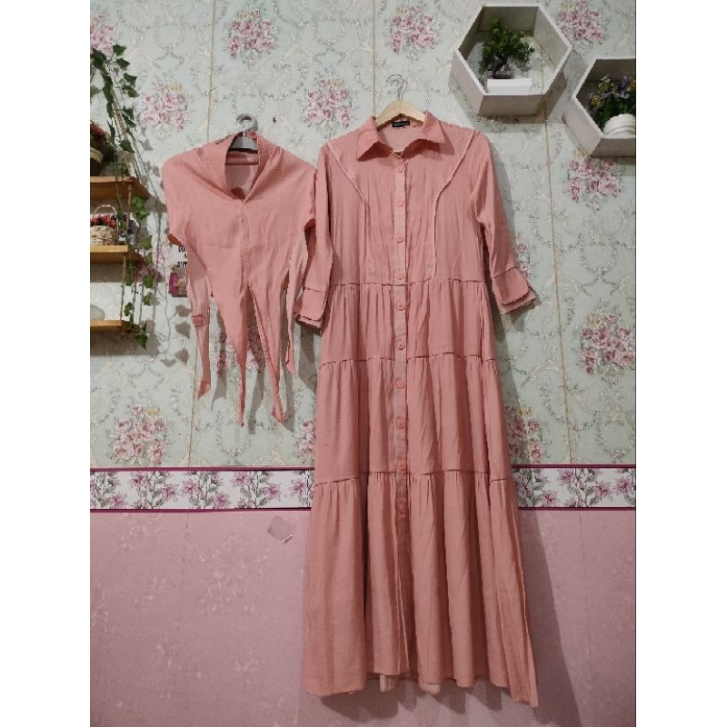 Gamis sporty preloved AZZAHRAKU dress second pl muslimah syari maxy umbrella muslim set Khimar