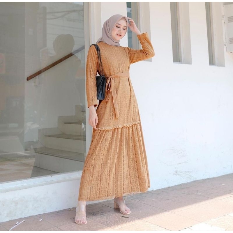 Preloved Aura Dress Vanilla Hijab