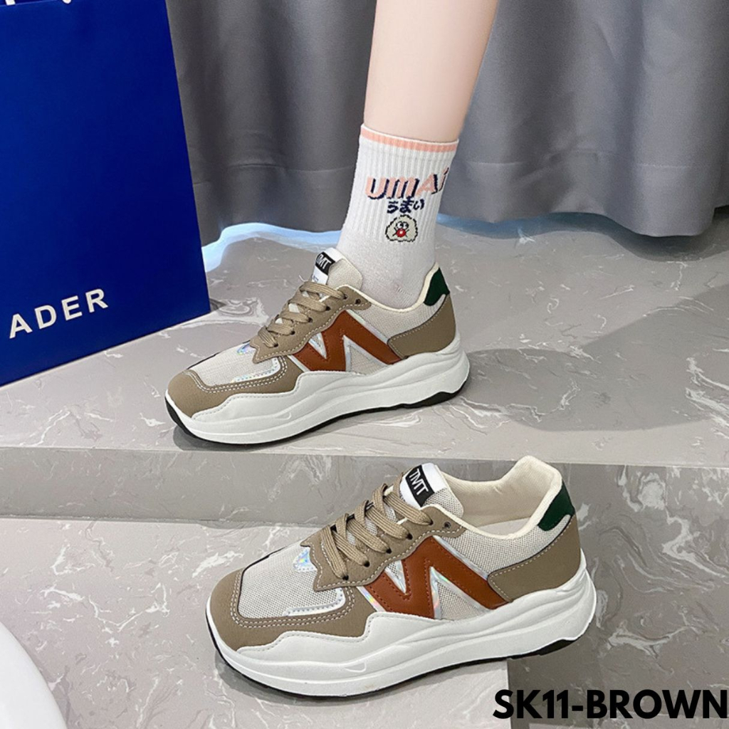 SEPATU SNEAKERS WANITA BERTALI KOREAN HIGHSOLE STYLE LARIS BAHAN PU IMPORT SK11