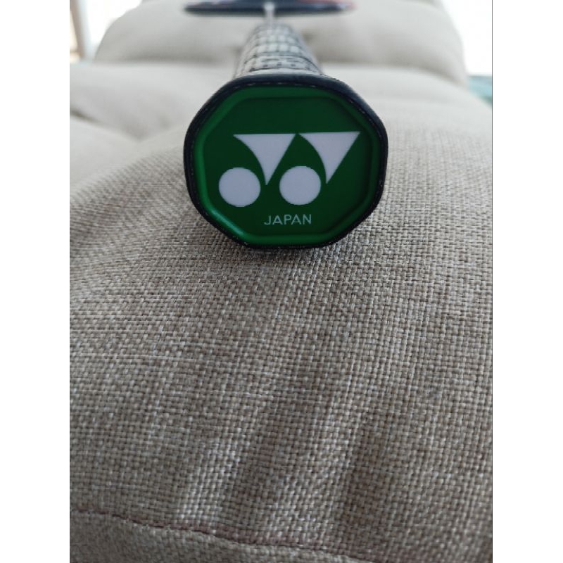 Raket Bulutangkis Yonex Astrox 77 Pro Asli Preloved