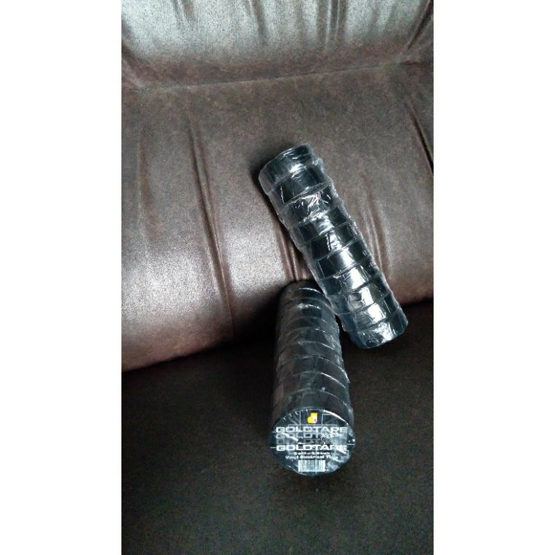 

solasi gold tape hitam dan putih