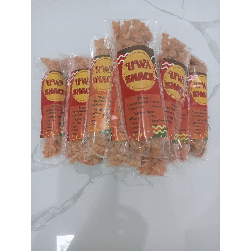 

Cemilan makaroni dan mie lidi banyak varian rasa