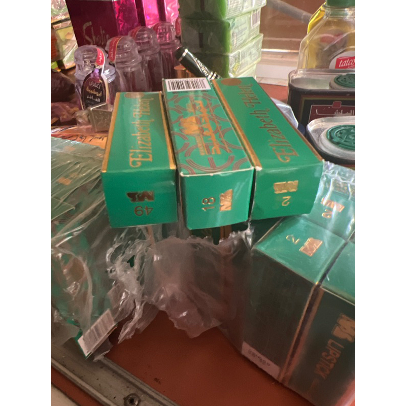 LIPSTIK ELIZABETH HELEN ARAB 100%