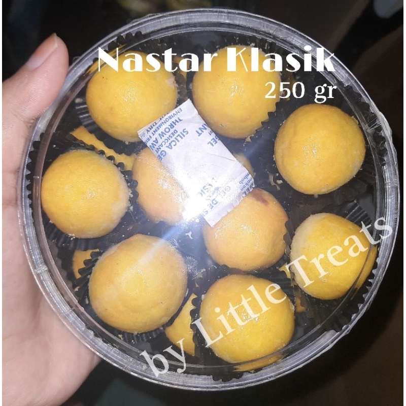 

KUE KERING LUMER PREMIUM COOKIES WITH BUTTER RENYAH 250 gr