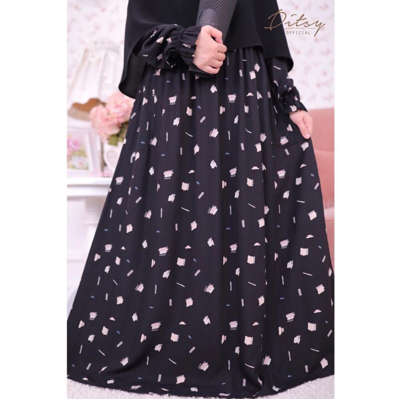 PAINT PITCHBLACK NIGHTGOWN size XS Ditsy APRIL 2023 New With Tag