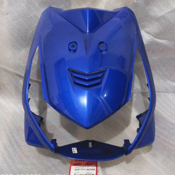 COVER BODY DEPAN / HIDUNG  BEAT CARB  [64301-KVY-960SBM] BIRU TUA