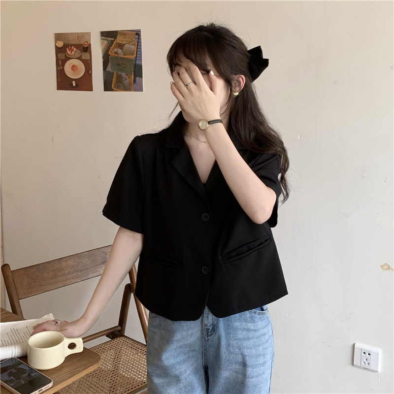 Blazer Crop Wanita Korean Style Blezer Lengan Pendek Hitam Outer Polos