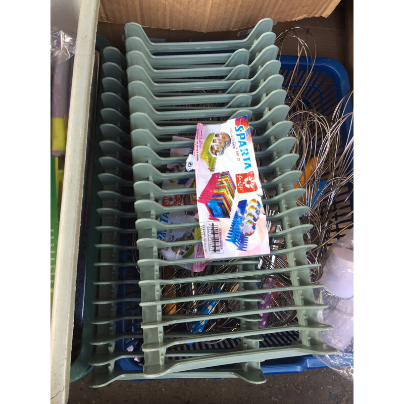 Tirisan piring/ rak piring sparta