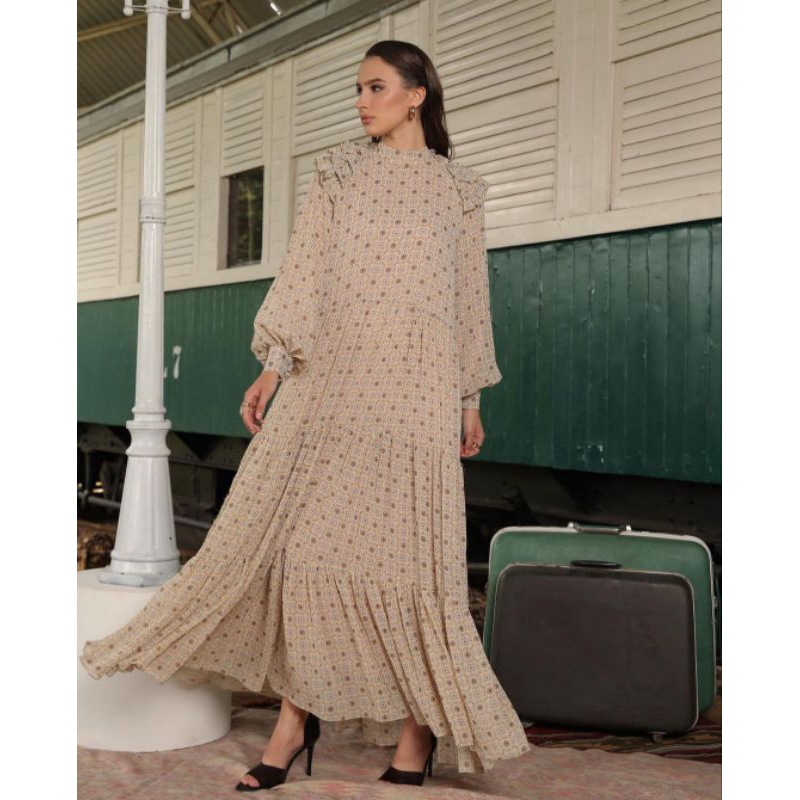 ELOISE DRESS BEIGE || ALEZA LABEL