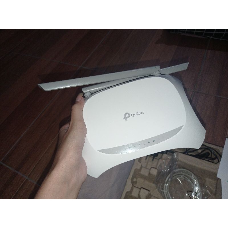 TP LINK MR3420 Second like new masih baru banget
