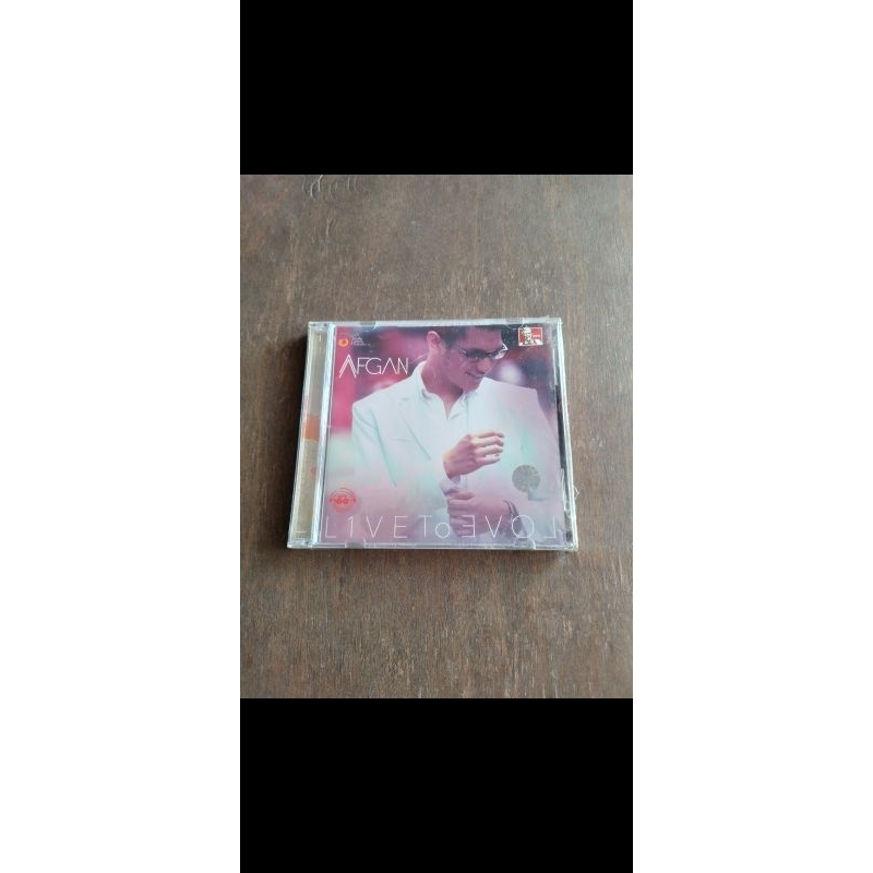 kaset cd audio musik Afgan live to love ( baru )