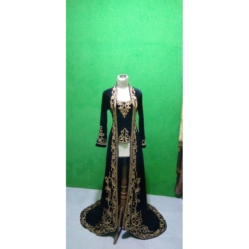Kebaya gaun pengantin bludru kuthu adat Jawa full payet bordir stik cantik
