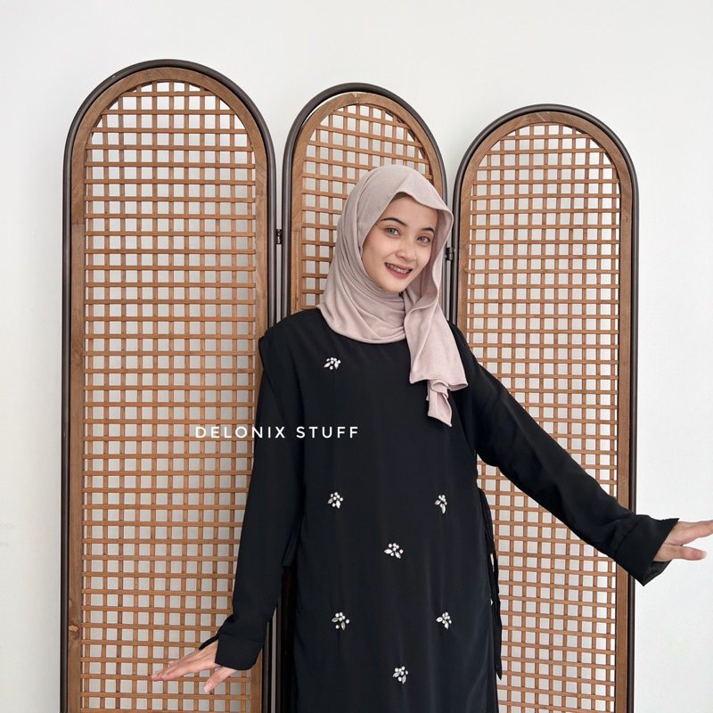 DELONIX | BICCA ABAYA DRESS