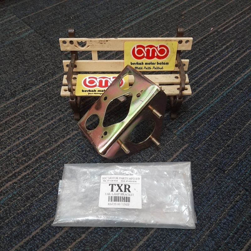 Suzuki RGR TXR 150 braket bracket lampu stop lampu belakang tail lamp stop lamp bracket