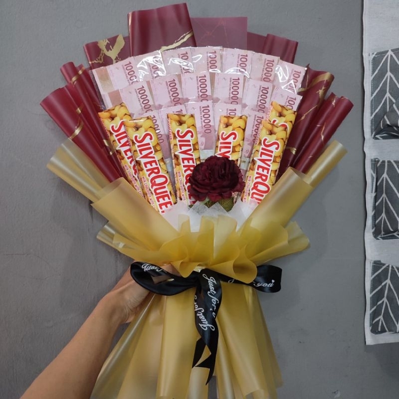 Buket bouquet wisuda pernikahan ulang tahun dan acara besar bisa request warna dan tambah kartu ucapan