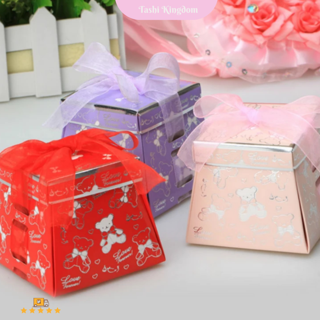 

KOTAK PERMEN GIFT , KOTAK CANDY WEDDING , BOX HADIAH , KOTAK MOTIF BEAR BOX DEKORASI PESTA