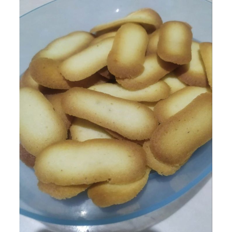 

Lidah Kucing Cookies Kemasan 500gr