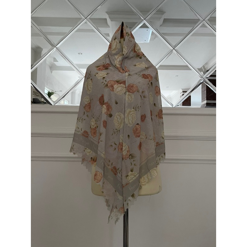 khimar khanza maryam