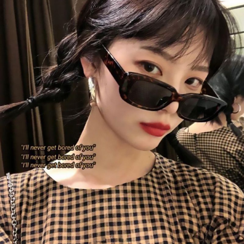 KACAMATA HITAM WANITA FASHION KOREA GAYA RETRO UV PROTECTION 400