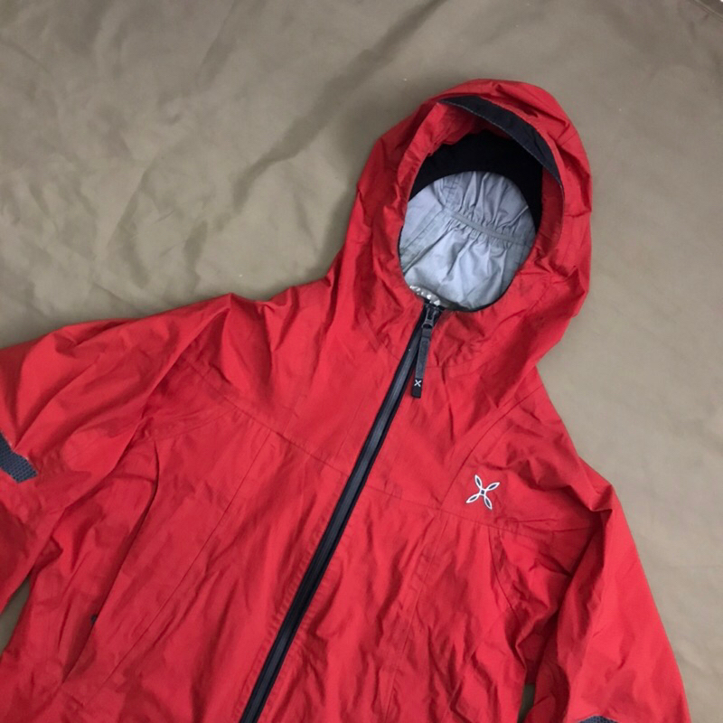 montura outdoor jaket waterproof