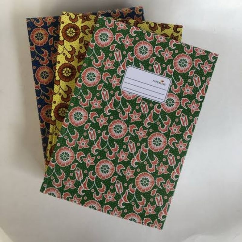 

[ PACK 3 BK ] BUKU HARDCOVER FOLIO PAPERLINE ISI 300 LBR TEBAL