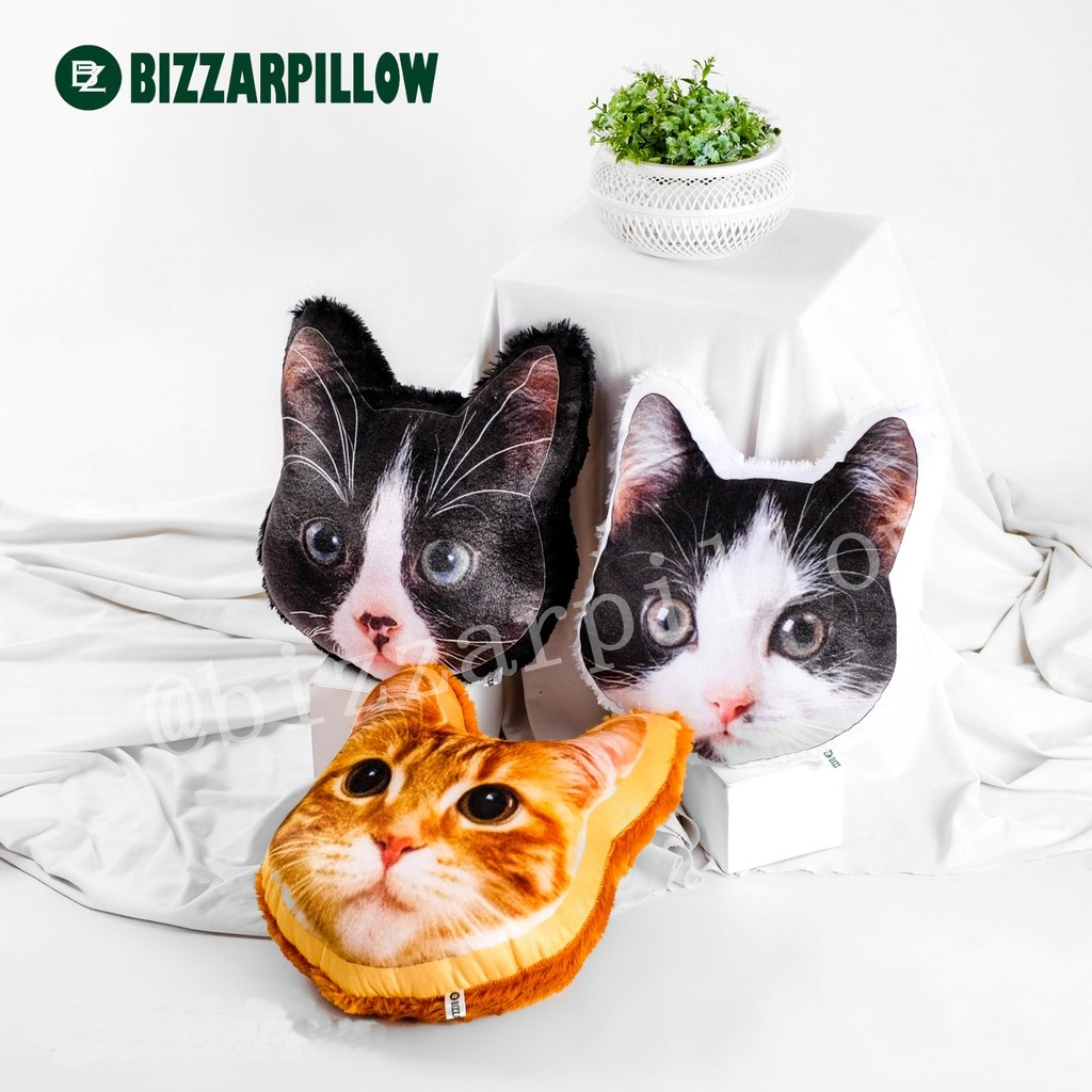 Bizzarpillow Bantal Kepala Kucing Bulu Rasfur size M BZ051