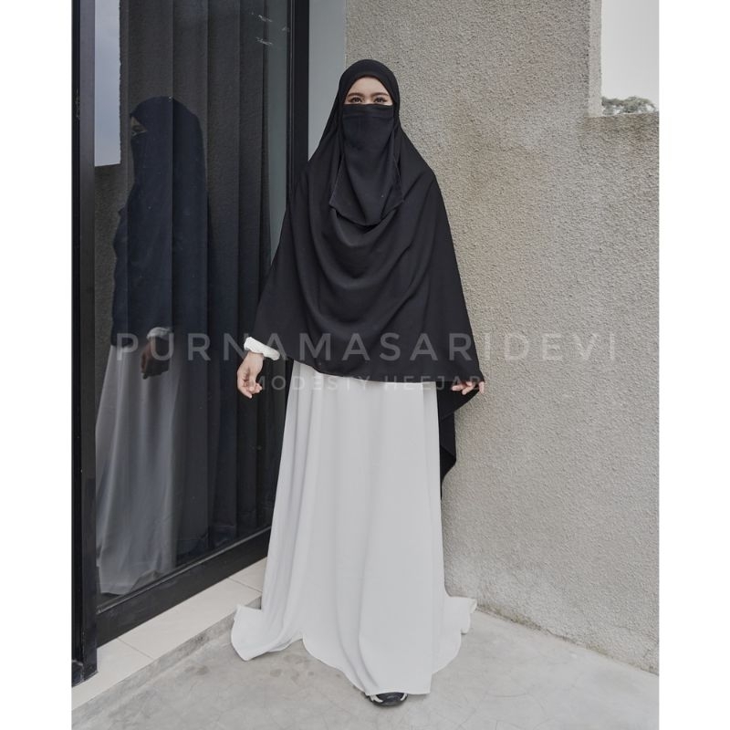 Pashminah PURNAMASARIDEVI