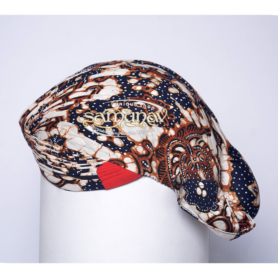 Blangkon Jawa Jogja Mataram Royal Quality Batik Tulis Motif Wahyu Tumurun Putih