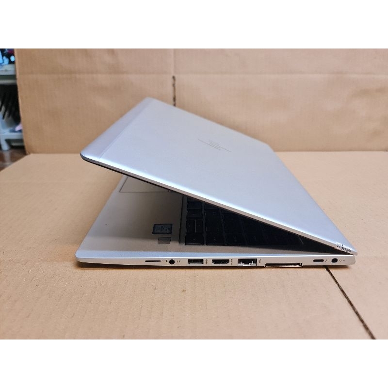 Laptop HP EliteBook 745 G5 Amd Ryzen 5 2500u Ram 32GB Ssd 512GB 14in ips Full HD Slim Silver Mulus Likenew