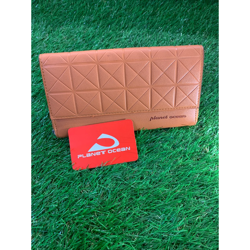 dompet planet ocean wanita