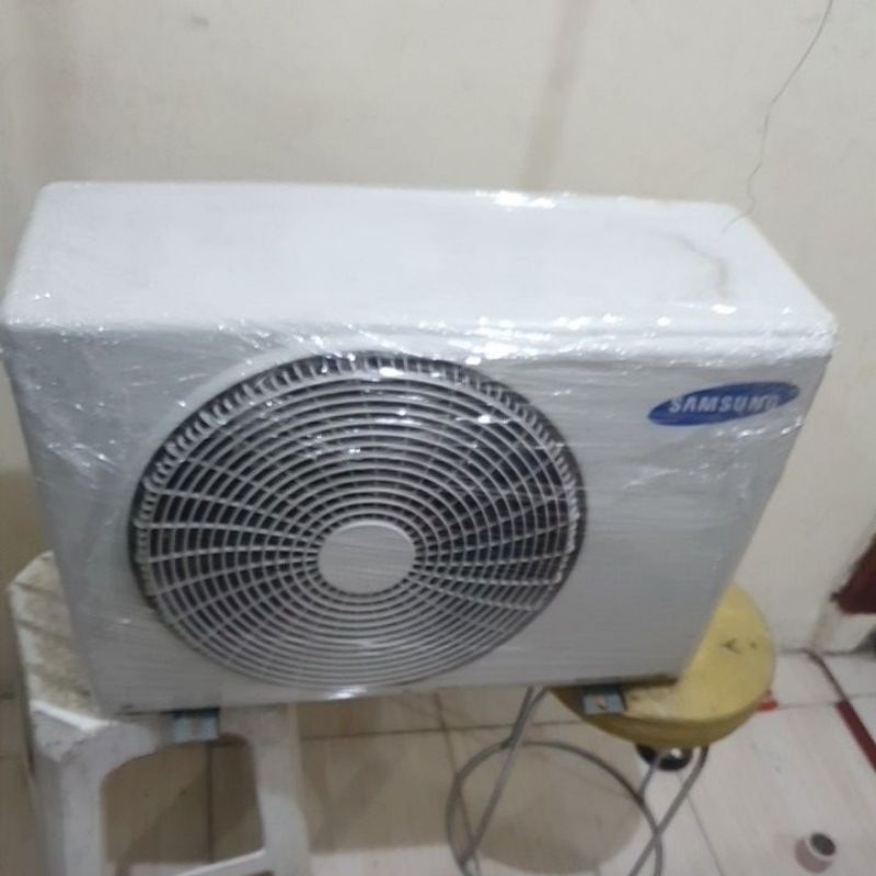 Second Ac Outdoor Samsung 3/4PK Freon R22