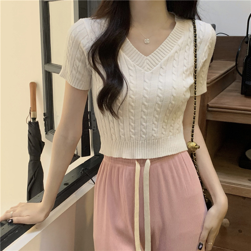 Atasan Crop Top Rajut Wanita Knit Rajut V Neck Import Premium