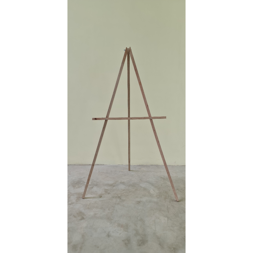 

Standing Tripod Kayu Papan Bunga Indoor