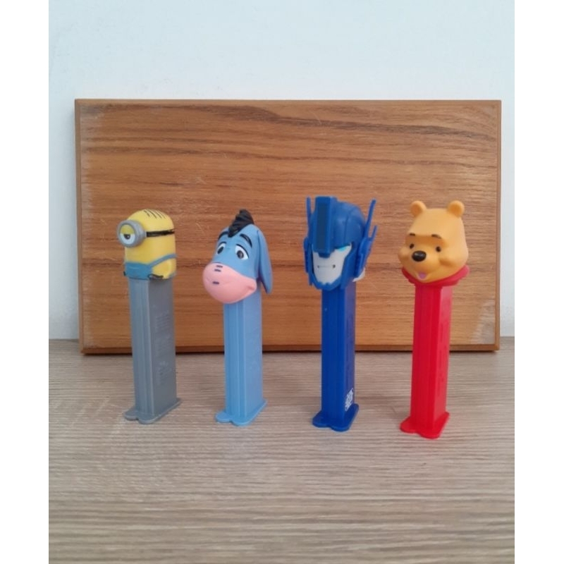 mainan figure dispenser permen PEZ 7