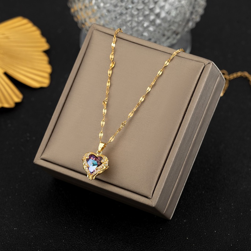 kalung titanium wanita anti karat Bentuk Hati 18K Emas 18k Berlian Perhiasan Titanium Asli