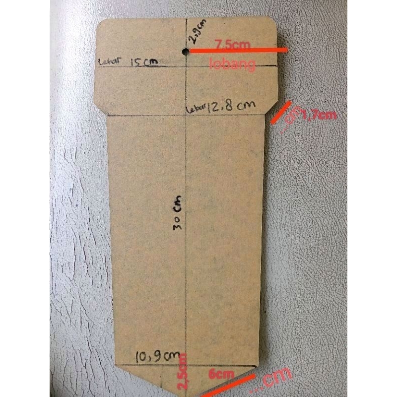 

Akrilik hitam lembaran custom uk 15x30cm tebal 2 mm