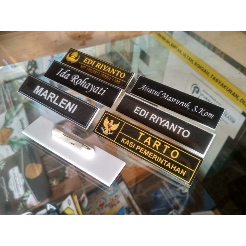 

nama dada Name Tag Resin satuan Murah