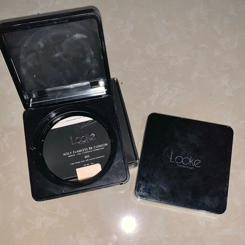 [Preloved] Tempat Cushion Looke