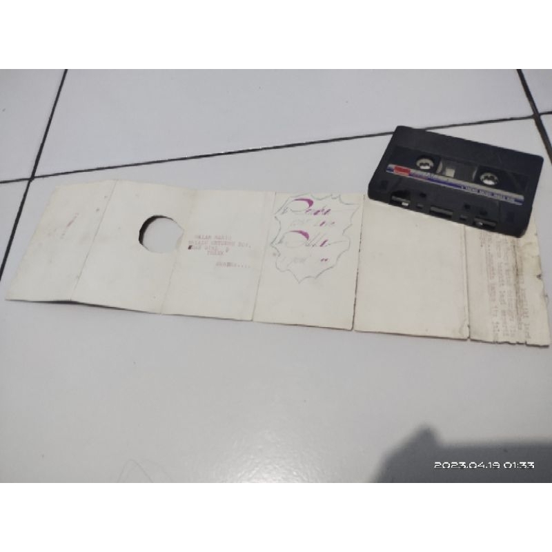 kaset pita harry moekti / nona