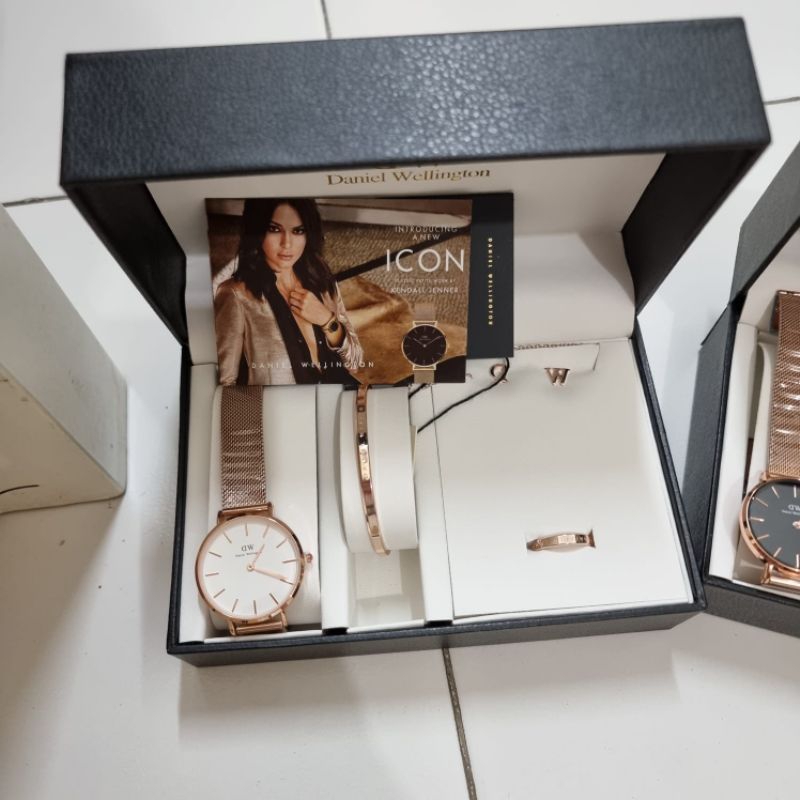 Jam Tangan Wanita DW Ori Warna Rose Gold