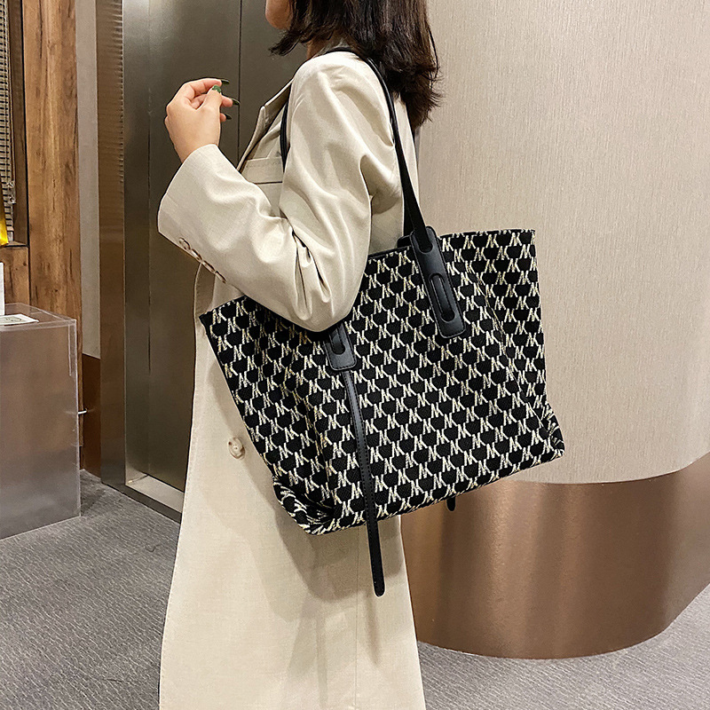 ( 2PC 1KG ) GTBI998881637 New Arrival 2023 !!!  Tas Selempang  Tas Wanita Import  Premium Terbaru