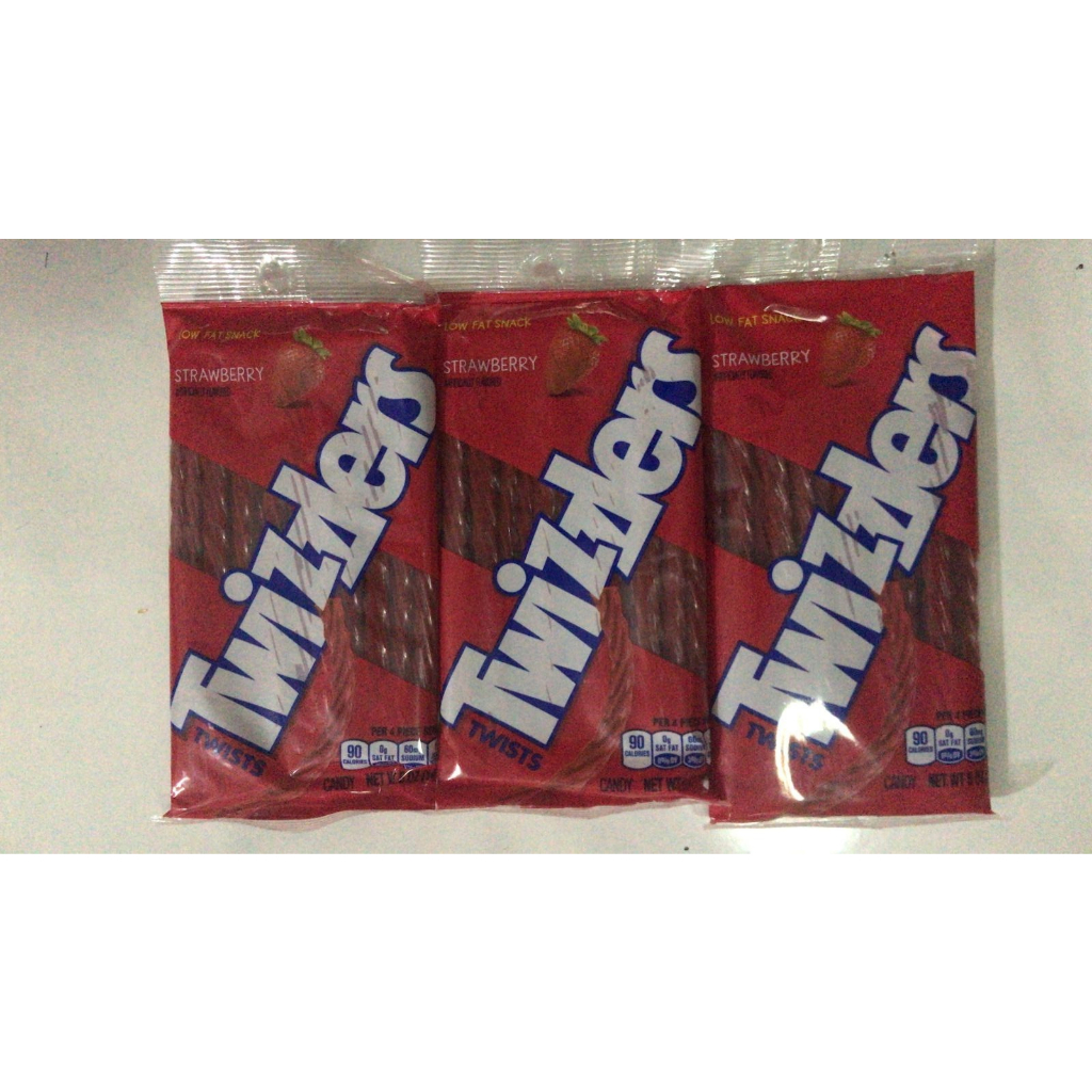 

Twizzler Strawberry Licorice Candy (140 gr)