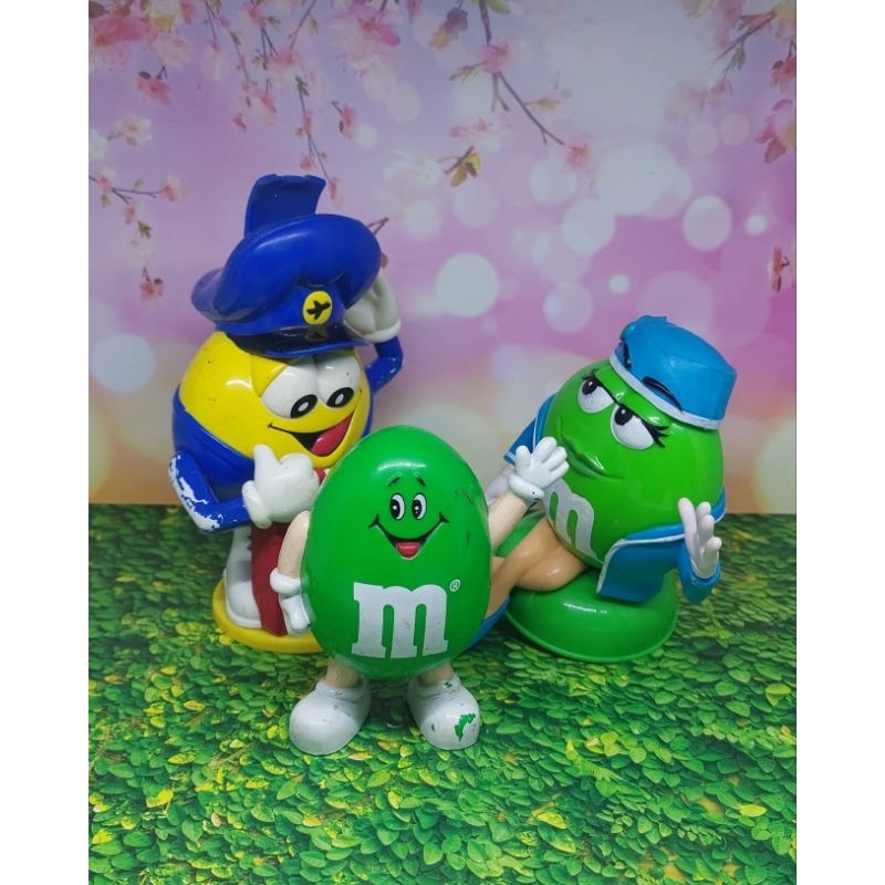 Mainan MnM Figure Pilot, Pramugari, Mnm Kecil set 3pcs