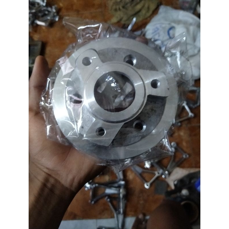 Plendes adaptor cakram belakang tromol satria FU kecil besar
