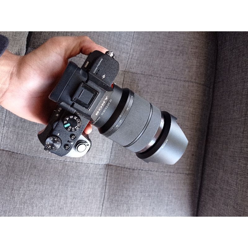 SONY A7  MARK II LENSA EF 28-70MM