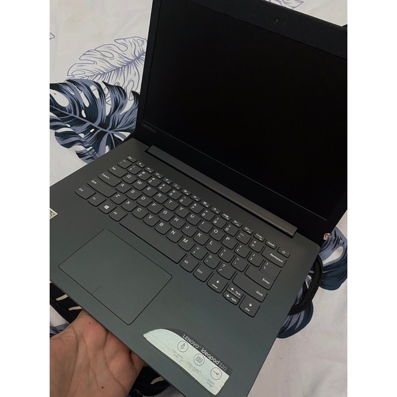 Laptop lenovo ideapad 320 second pribadi